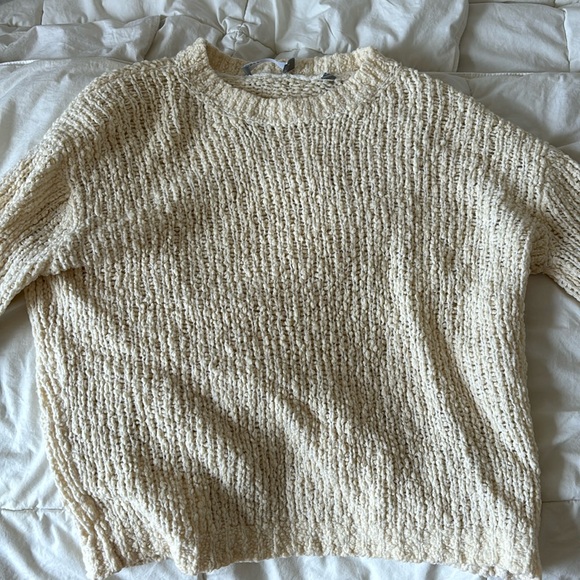 ☀️Vince Cream Wool Blend Sweater - great summer sweater! - Picture 1 of 4